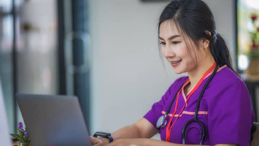 Windows 7 End-of-Life (EOL): How to Maintain HIPAA Compliance